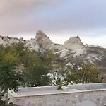 Проживание в семье Cardak House *