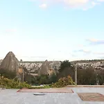 Проживание в семье Cardak House *